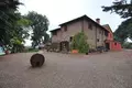Investment 900 m² in Castiglione del Lago, Italy