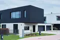 4 bedroom house 313 m² Riga, Latvia