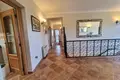 4-Schlafzimmer-Villa 550 m² lAlfas del Pi, Spanien