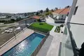 4 bedroom house 200 m² Parekklisia, Cyprus