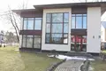 Haus 5 Zimmer 200 m² Bukulti, Lettland