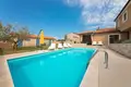 villa de 7 chambres 286 m² Porec, Croatie