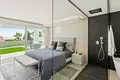 4-Schlafzimmer-Villa 110 m² Estepona, Spanien