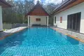 Villa de tres dormitorios 450 m² Si Sunthon, Tailandia
