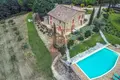 Gewerbefläche 650 m² Siena, Italien