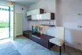 2 bedroom apartment 90 m² Como, Italy