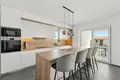 3 bedroom house 290 m² Brtonigla, Croatia