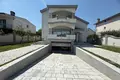 Casa 5 habitaciones  en Podgorica, Montenegro