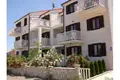 House 14 rooms 280 m² Mirca, Croatia