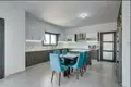 Casa 4 habitaciones 200 m² Konia, Chipre