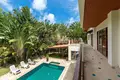 villa de 5 chambres 288 m² Choeng Thale, Thaïlande