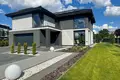 Haus 245 m² Lodz, Polen