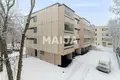 Apartamento 3 habitaciones 71 m² Jaervenpaeae, Finlandia