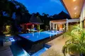 Villa de tres dormitorios 450 m² Phuket Province, Tailandia