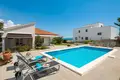 villa de 5 dormitorios 400 m² Porec, Croacia