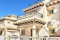 Villa de 2 dormitorios 75 m² Orihuela, España