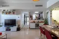 3 bedroom apartment 2 769 m² Dubai, United Arab Emirates