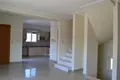 Dom wolnostojący 4 pokoi 145 m² Municipality of Loutraki and Agioi Theodoroi, Grecja