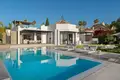 villa de 5 dormitorios 351 m² Marbella, España