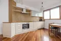 Квартира 3 комнаты 98 м² Варшава, Польша