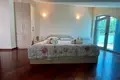 3 bedroom apartment 179 m² Budva, Montenegro