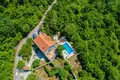 Villa de tres dormitorios 150 m² Lustica, Montenegro