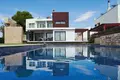 Villa de 4 dormitorios 387 m² el Perello, España