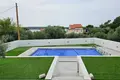 4-Schlafzimmer-Villa 225 m² Karlobag, Kroatien