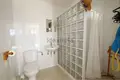 5-Schlafzimmer-Villa 299 m² Torrevieja, Spanien