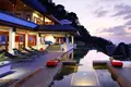 5 bedroom villa 1 550 m² Ban Bang Thao, Thailand