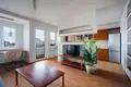 Mieszkanie 2 pokoi 57 m² w Warszawa, Polska