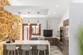 Villa de 4 dormitorios 168 m² Orihuela, Španjolska