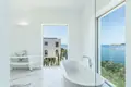 4 bedroom apartment 375 m² Rafailovici, Montenegro