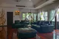 Villa de tres dormitorios 200 m² Phuket, Tailandia