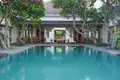 6-Schlafzimmer-Villa 573 m² Kaliasem, Indonesien