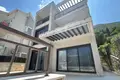 Дом 10 комнат 250 м² Столив, Черногория
