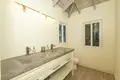 Дом 4 спальни 297 м² Sandy Bay, Гондурас