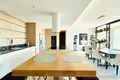 Wohnung 4 Schlafzimmer 245 m² Malaga, Spanien
