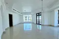 Apartamento 2 habitaciones 179 m² Dubái, Emiratos Árabes Unidos