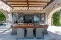 4 bedroom Villa 350 m² Trebesin, Montenegro