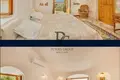 4 bedroom Villa 250 m² Sveti Stefan, Montenegro