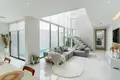 Villa de tres dormitorios 352 m² Thalang, Tailandia