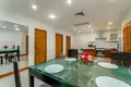 Kondominium 2 Schlafzimmer 120 m² Phuket, Thailand