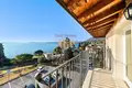 2 bedroom apartment 124 m² Gardone Riviera, Italy