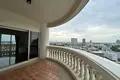 1 bedroom condo 93 m² Na Kluea, Thailand