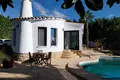 3-Schlafzimmer-Villa 170 m² la Nucia, Spanien