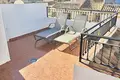 Villa de 2 dormitorios 75 m² Orihuela, España