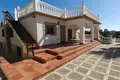 5-Schlafzimmer-Villa 440 m² Calp, Spanien