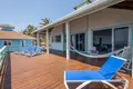 Дом 3 спальни 1 734 м² West Bay, Гондурас