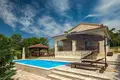 Villa de tres dormitorios 162 m² Porec, Croacia